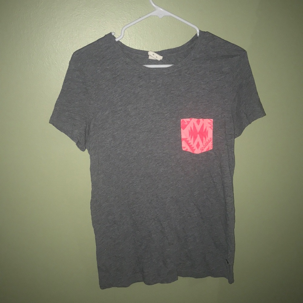 PINK gray t-shirt